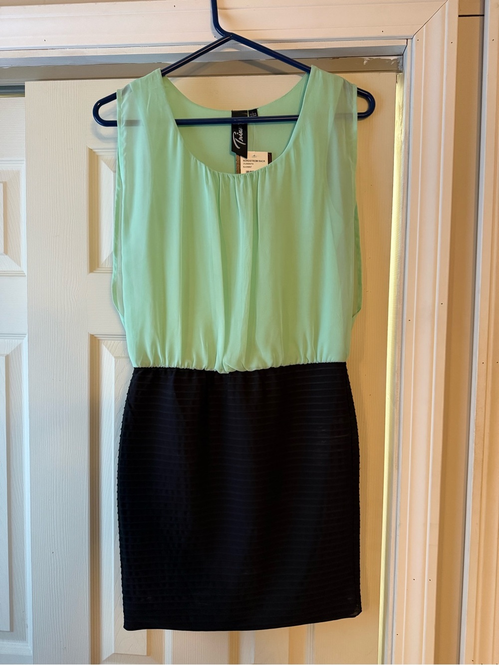 Chiffon Bodice Two-Tone Dress in Mint and Black